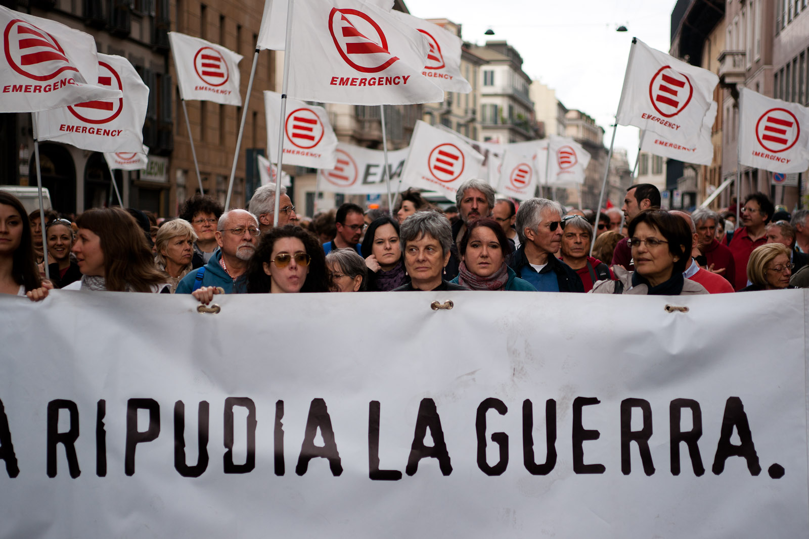 19 - Emergency Italian Organisation AGAINST war 19 - Emergency Italian Organisation AGAINST war